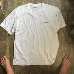 Columbia athletic shirt